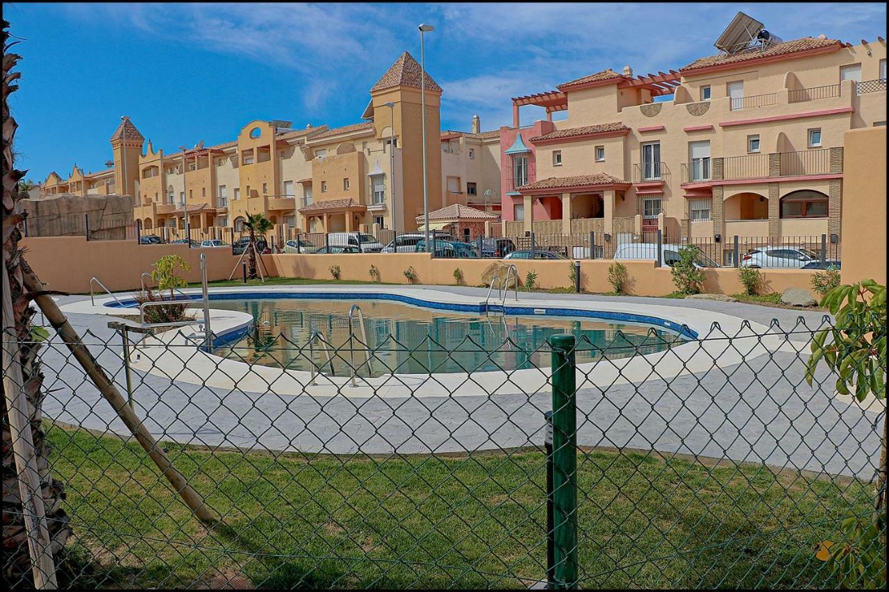 Apartamento Lances, Con Piscina Comunitaria Apartment Tarifa Luaran gambar